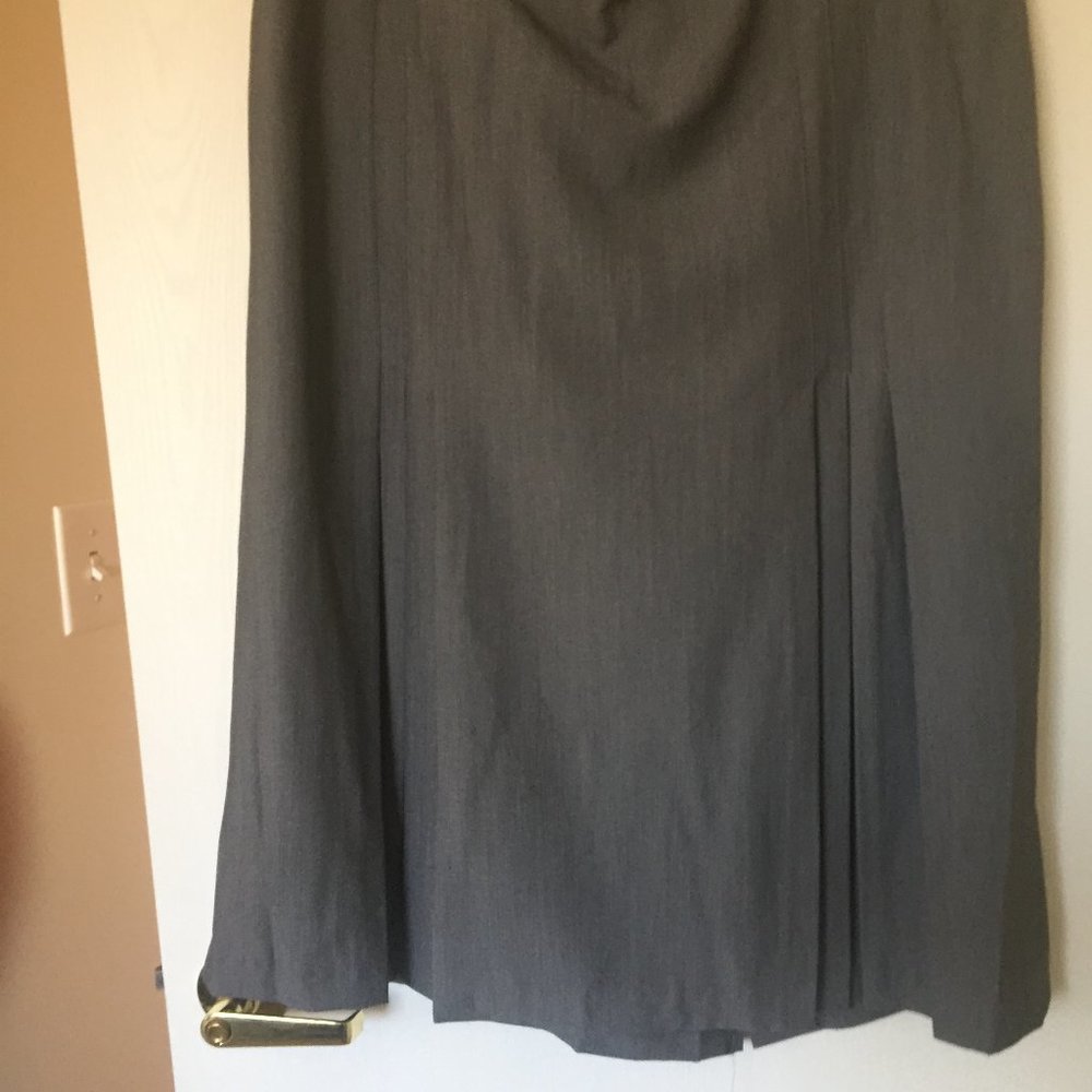 Women skirt